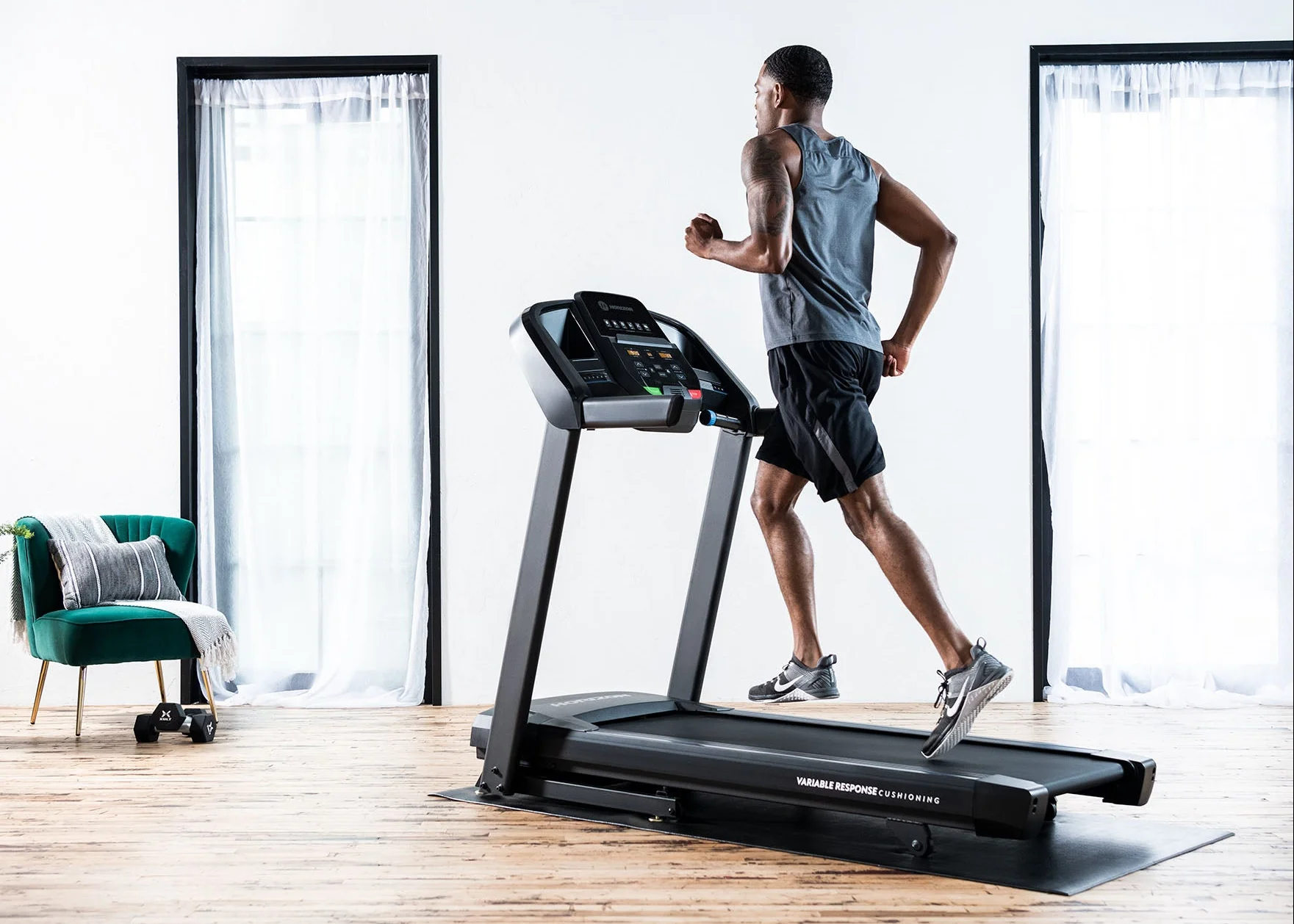 T101-07 Treadmill - Image 2